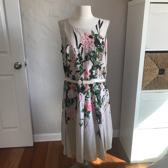 NEW Tommy Hilfiger floral print belted fit & flare dress (14) - Picture 11 of 11